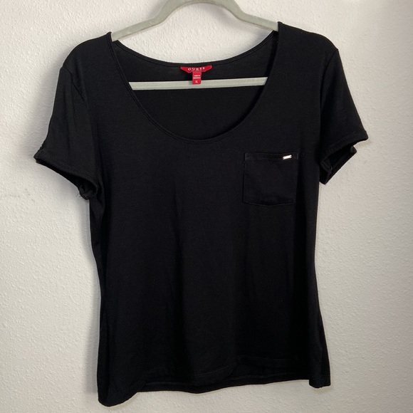 GUESS - CASUAL BLACK T-SHIRT - Picture 5 of 15